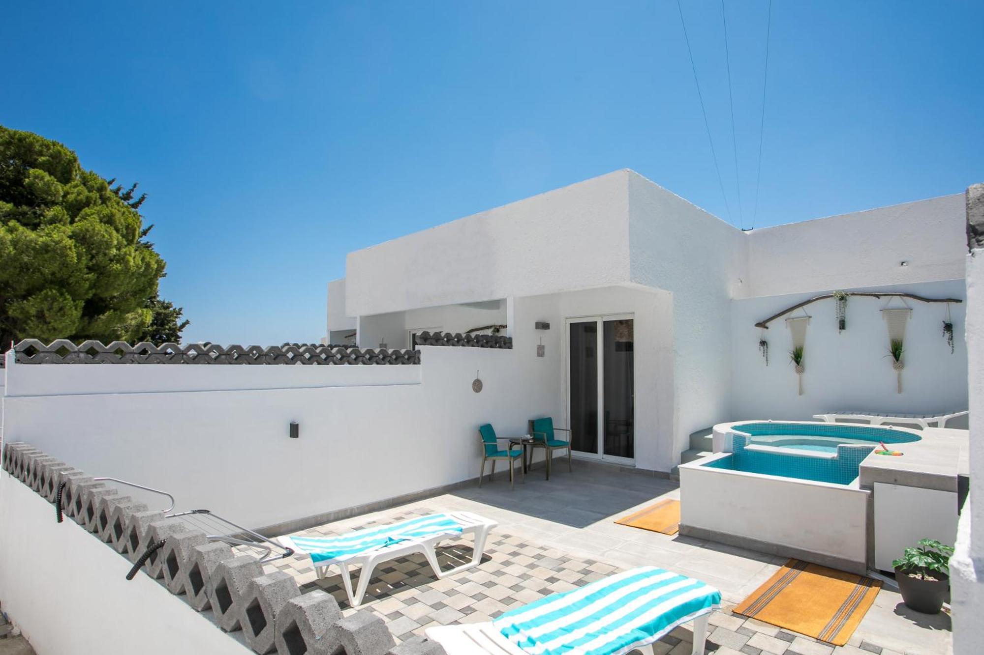 Casa Mikele By Sarikas - Sea Side Suites And Studios -Adults Only Faliraki Exteriör bild