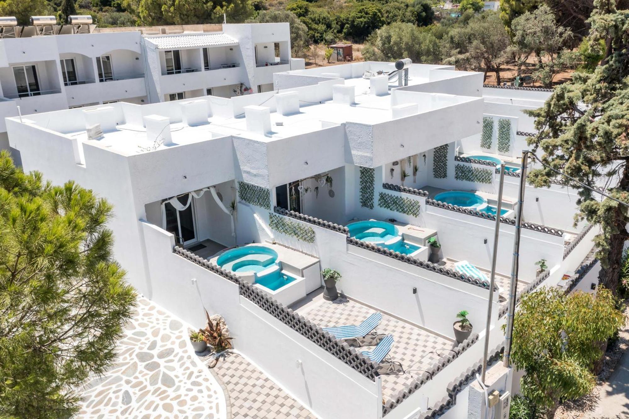 Casa Mikele By Sarikas - Sea Side Suites And Studios -Adults Only Faliraki Exteriör bild