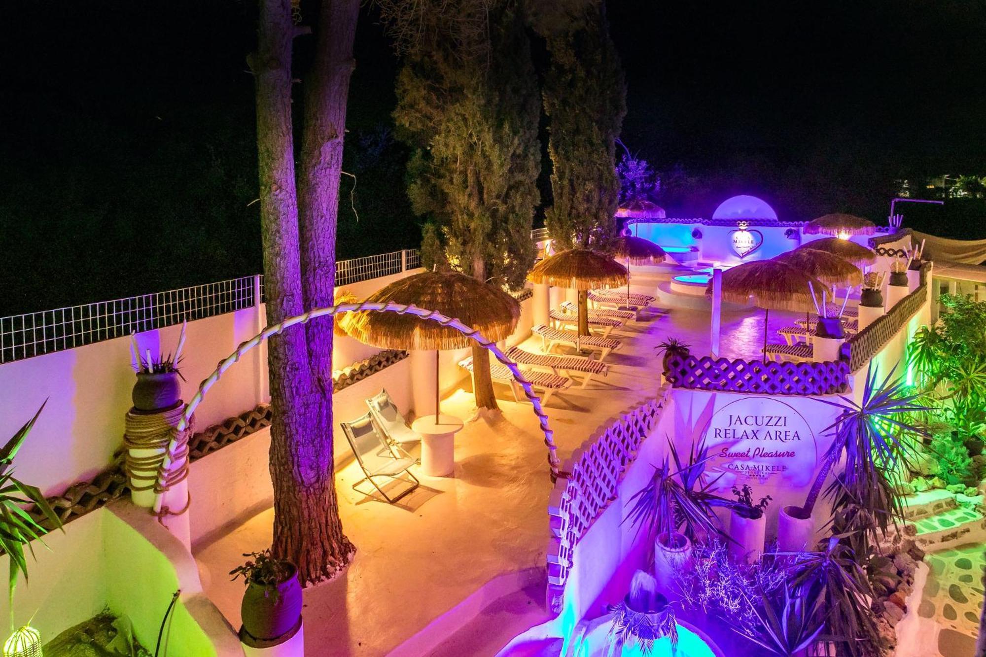 Casa Mikele By Sarikas - Sea Side Suites And Studios -Adults Only Faliraki Exteriör bild