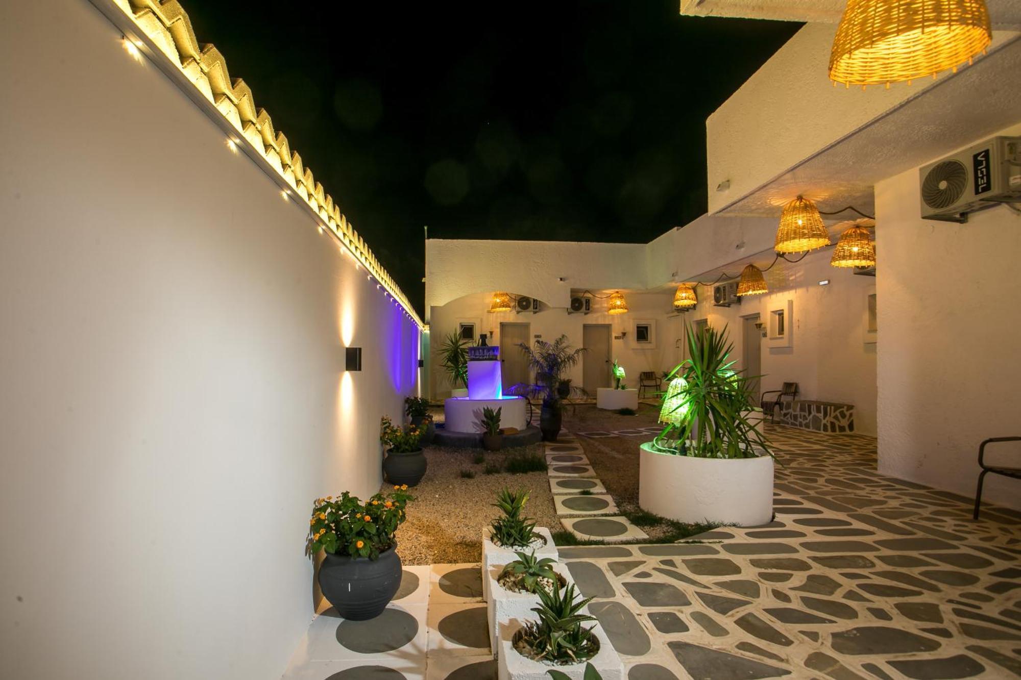 Casa Mikele By Sarikas - Sea Side Suites And Studios -Adults Only Faliraki Exteriör bild